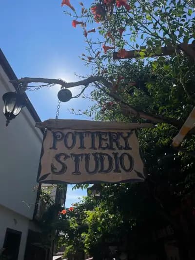 Vanito Art Pottery