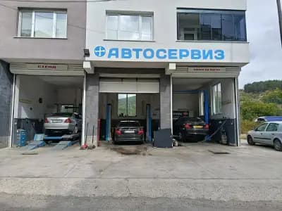 Автоцентър "Фейка"