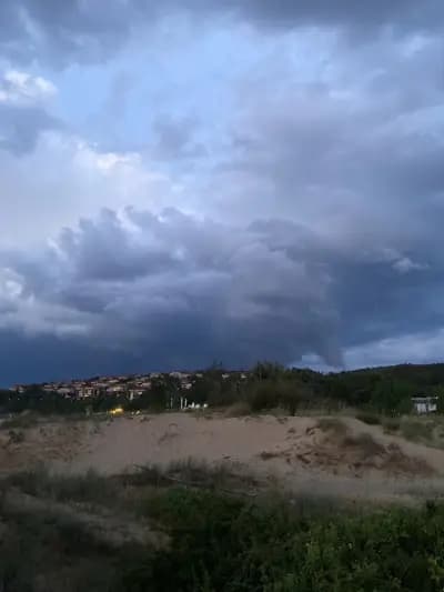 Плажен бар Оранжево