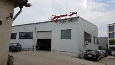 Джусита Дес ООД (хале)