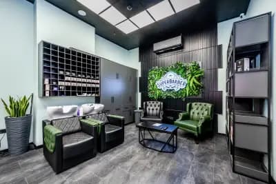 SuperBarber Iztok І Бръснарница І Бръснар І Подстригване І Оформяне на брада и вежди