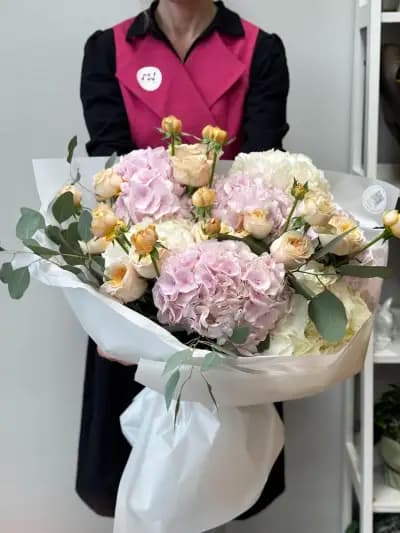 Цветя "MiMi Flowers" Бургас | Магазин за цветя