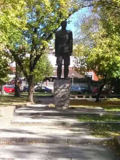 МЕДИЦИНСКИ ЦЕНТЪР РЕПРОМЕД