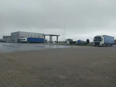 Сервиз за камиони