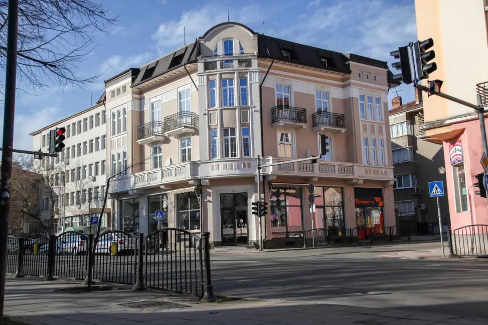 Corner House - Apartments & suites