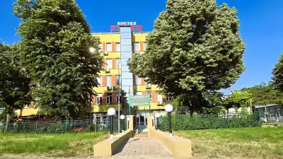 Self Check-in Семеен Хотел Рудин