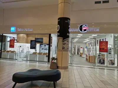 Joy Optics - The Mall, ниво -2