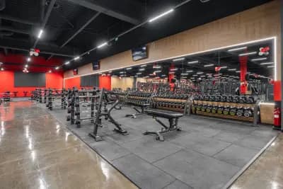 West Gym – Park Maxx