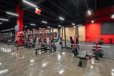 West Gym – Park Maxx