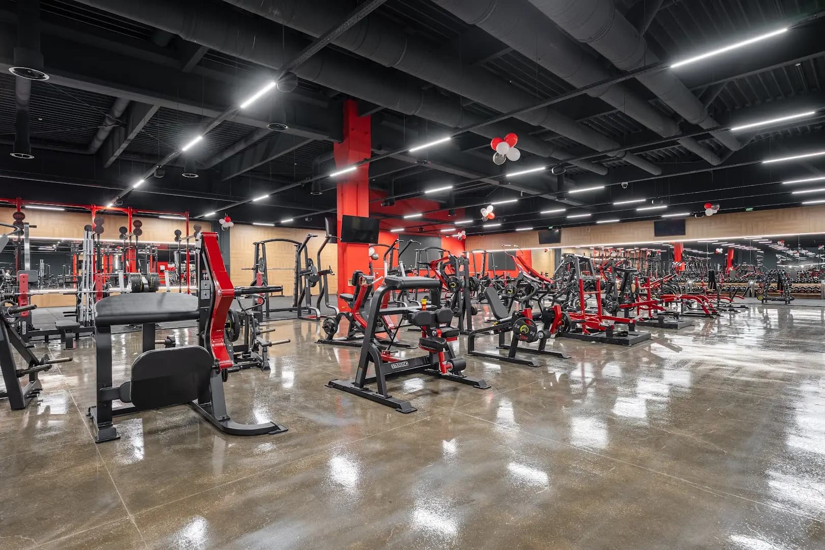 West Gym – Park Maxx