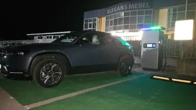 Станция за зареждане Fines