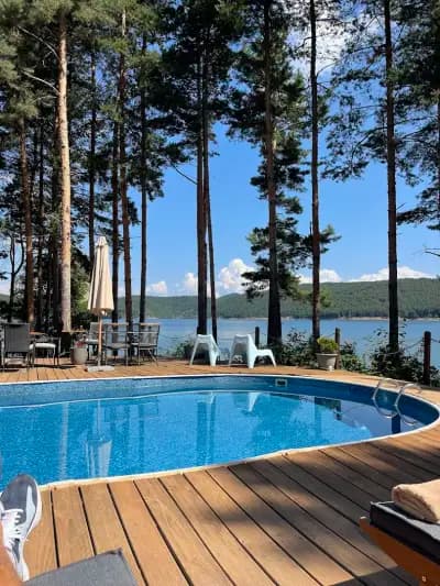 Paradise Bay яз. Искър (+14)