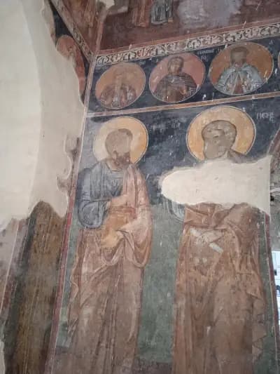 Храм „Света Богородица Петричка“