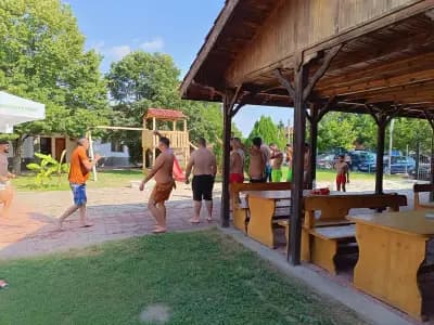 ПЛУВЕН БАСЕЙН ПОПОВИЦА