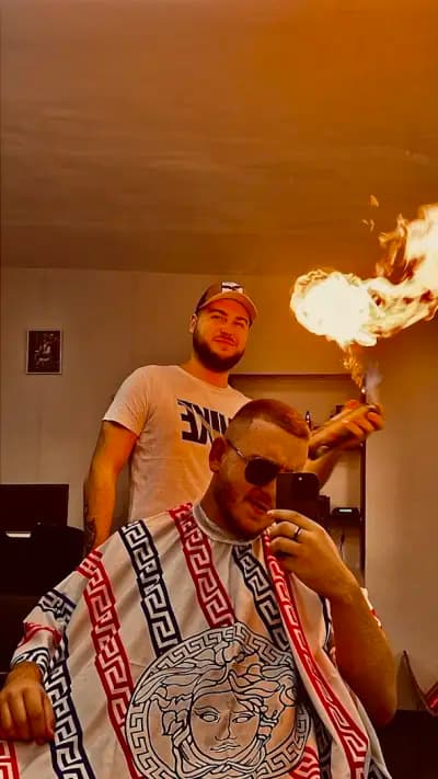 Barber Shop Golden Monkey