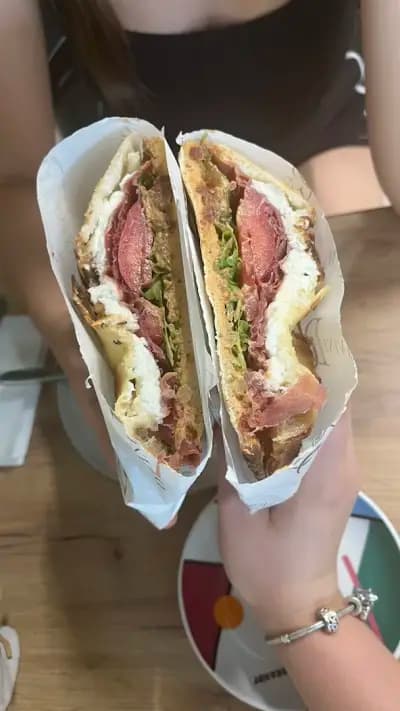Divini Gusti