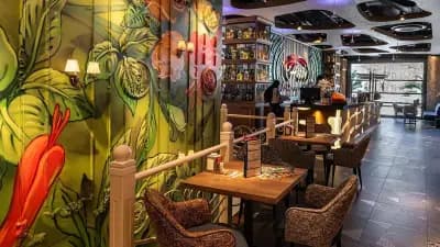 Happy Bar & Grill Lyulin