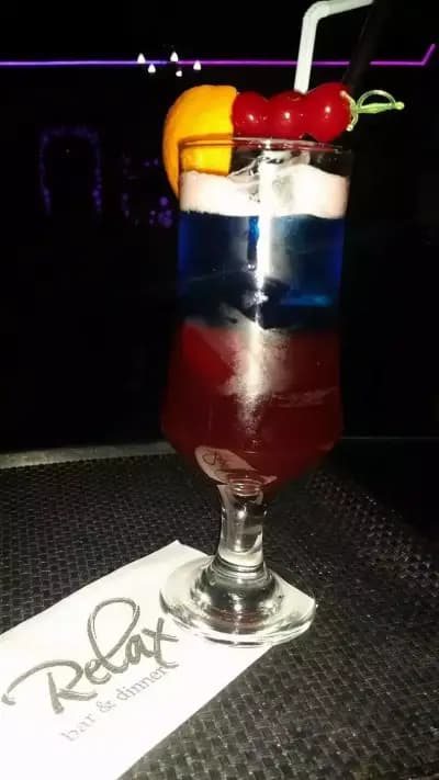 Релакс бар и динър