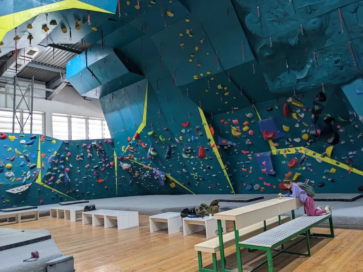 Bons - Europe climbing center