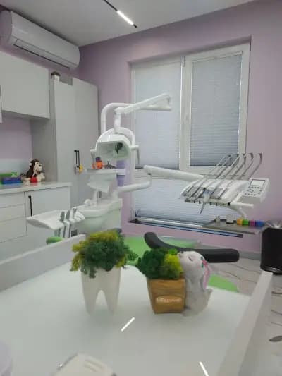 SmileLand дентално здраве и ортодонтия д-р Михайлова/д-р Манова