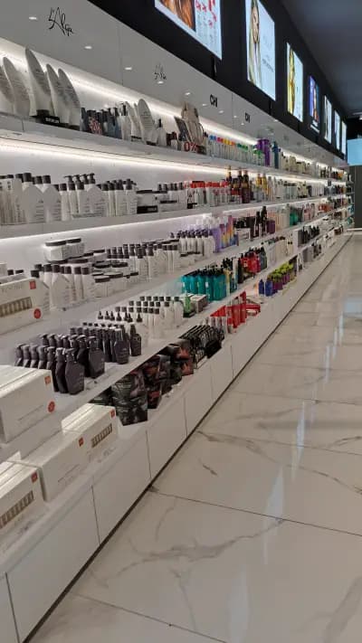 ZLATNA RIBKA Grand Mall Varna