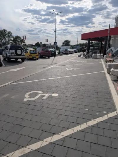 Станция за зареждане Fines