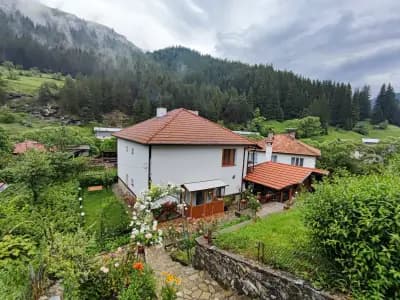 Къща за гости "Вила Роси"