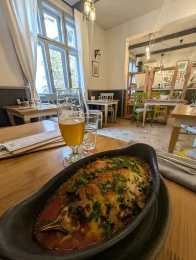 Aubergine - Craft beer. Craft food.