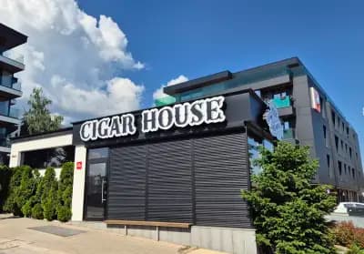 CIGAR HOUSE