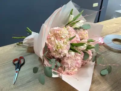 Цветя Floral Academy