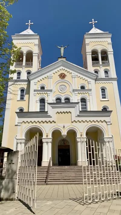 Католически храм „Пресвето сърце Исусово“