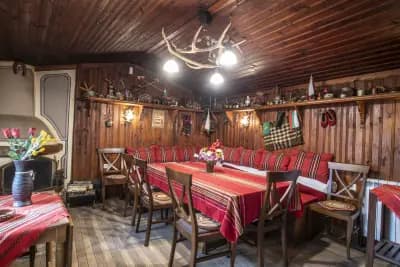 Guest House "Roden Dom"