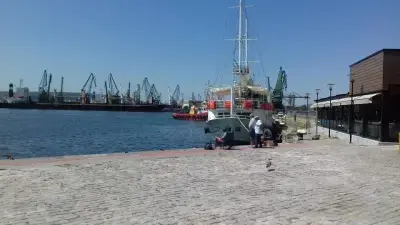 Морска гара Варна