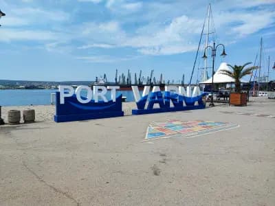 Морска гара Варна