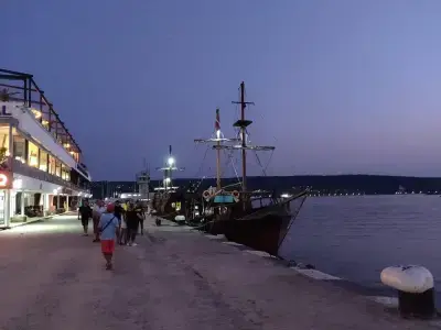 Морска гара Варна