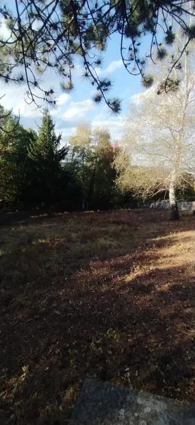 Паметник Братска Могила /Гроба