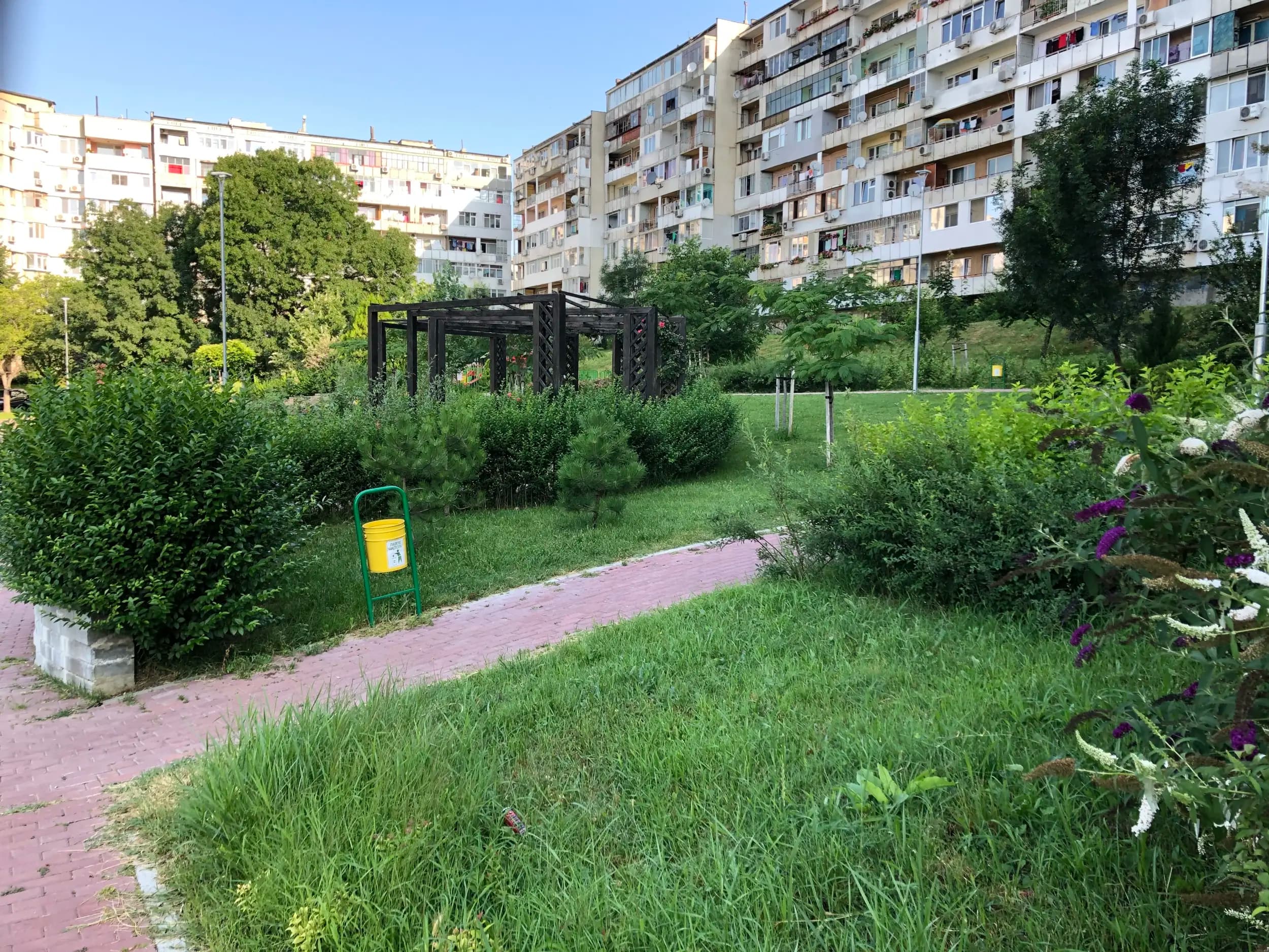 Парк бл.407 Владиславово