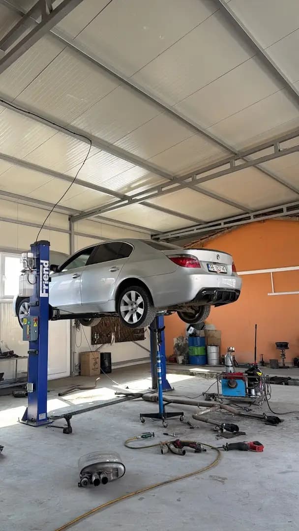 VIP GARAGE