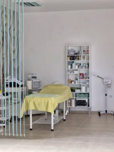 Салон за красота, Val Beauty & Style