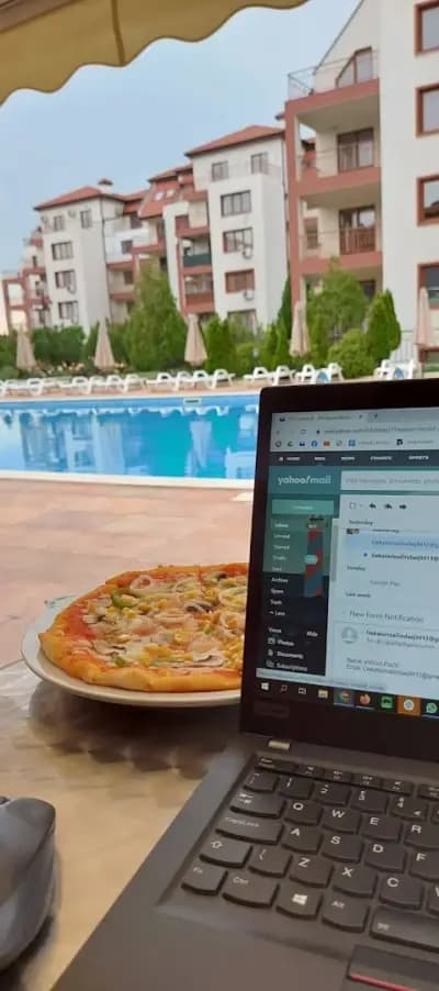 CO CO Coworking & Coliving