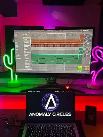 Anomaly Circles - Music Studio
