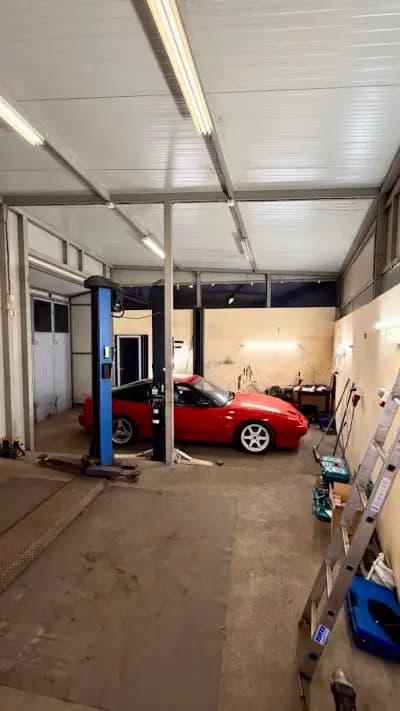 АВТОЦЕНТЪР - The Racer's Edge Varna