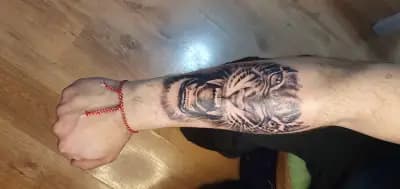 Poli Bobeva Tattoo