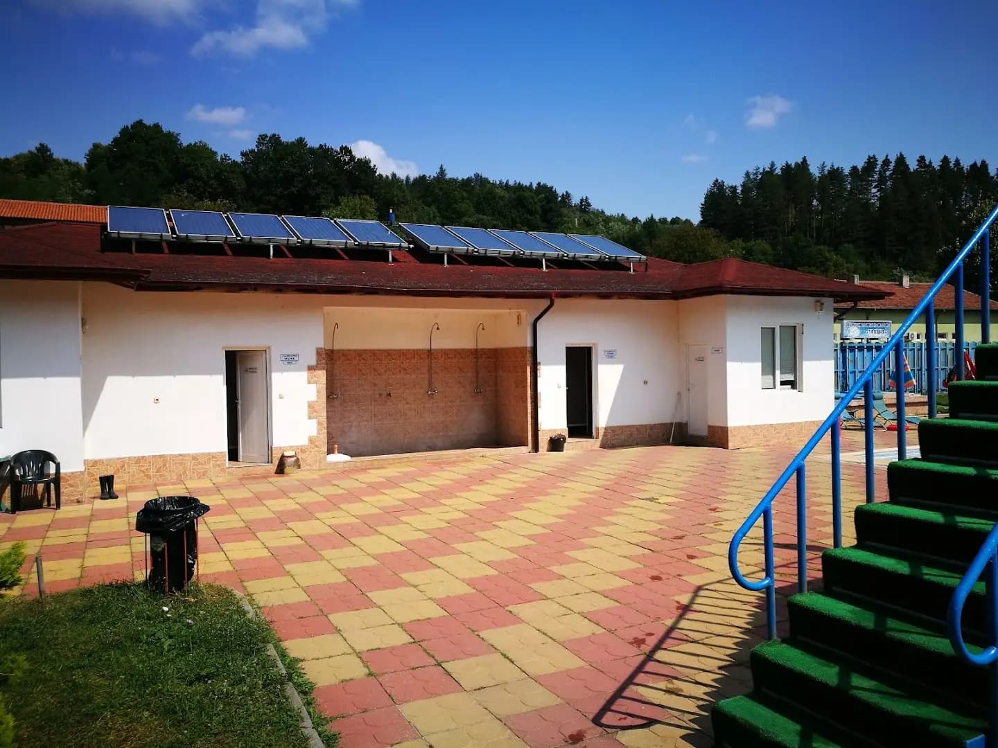 Общински басейн гр. Трявна