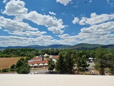 Kings' Valley Medical & Spa Hotel