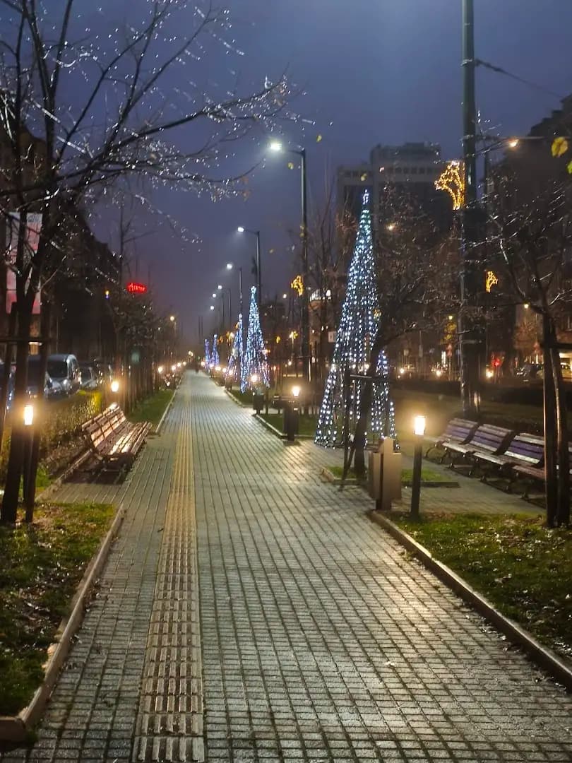 Площад Македония