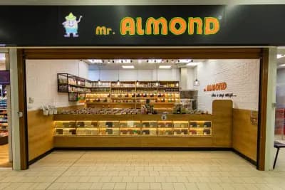 Mr. Almond - Ядки и още нещо...