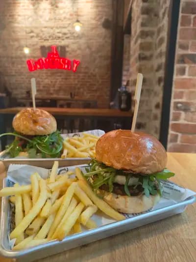 Beer University – Craft Beer Pub