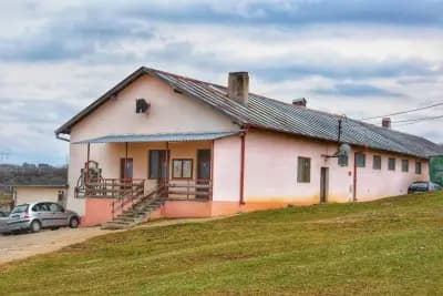 Конна база "Арбанаси"