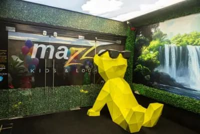 Mazzo Kids & Lounge